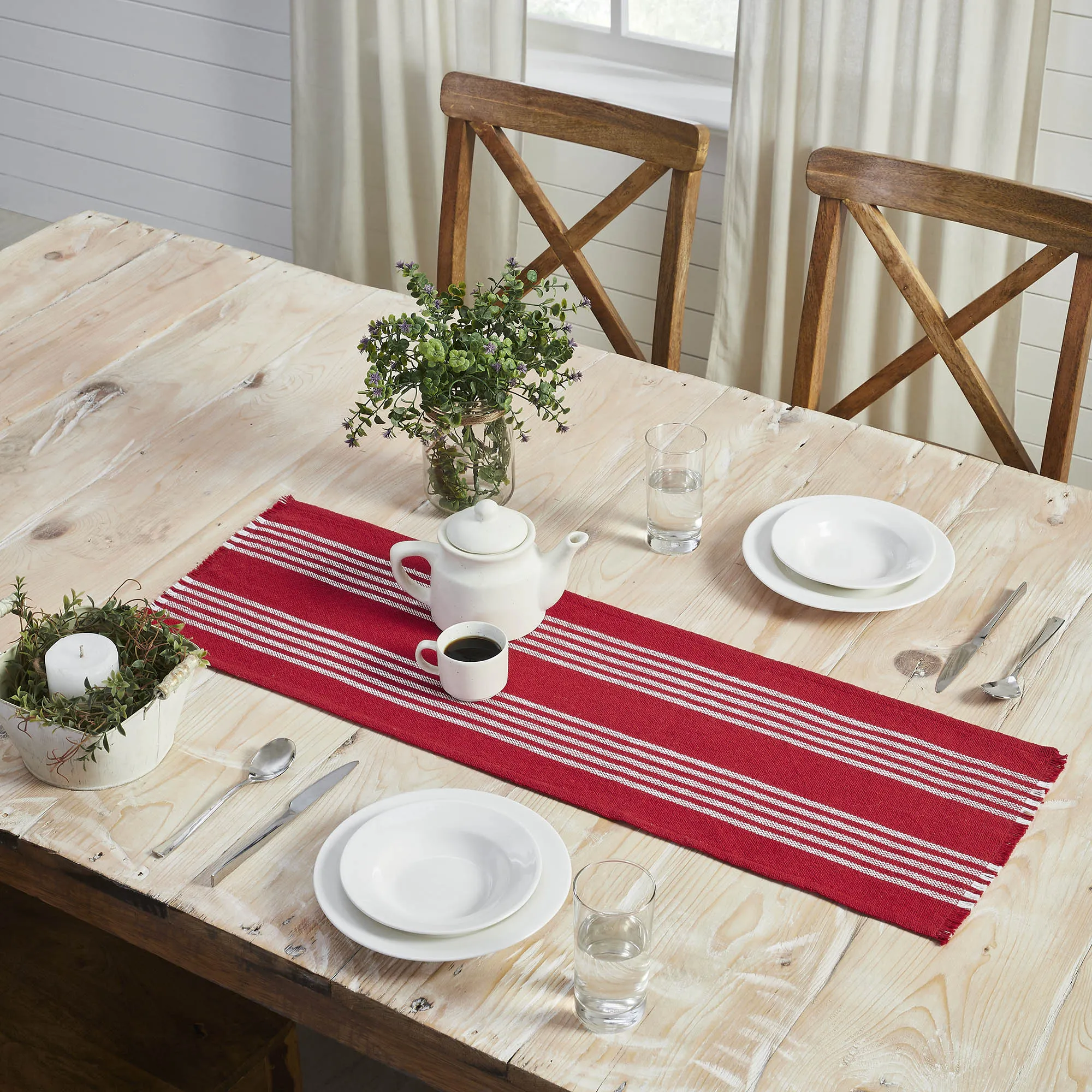 Arendal Red Stripe Runner Fringed 12x36