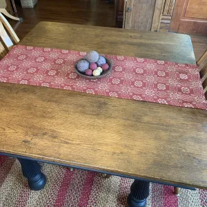 Gettysburg Cranberry and Tan Woven Table Runner 56"