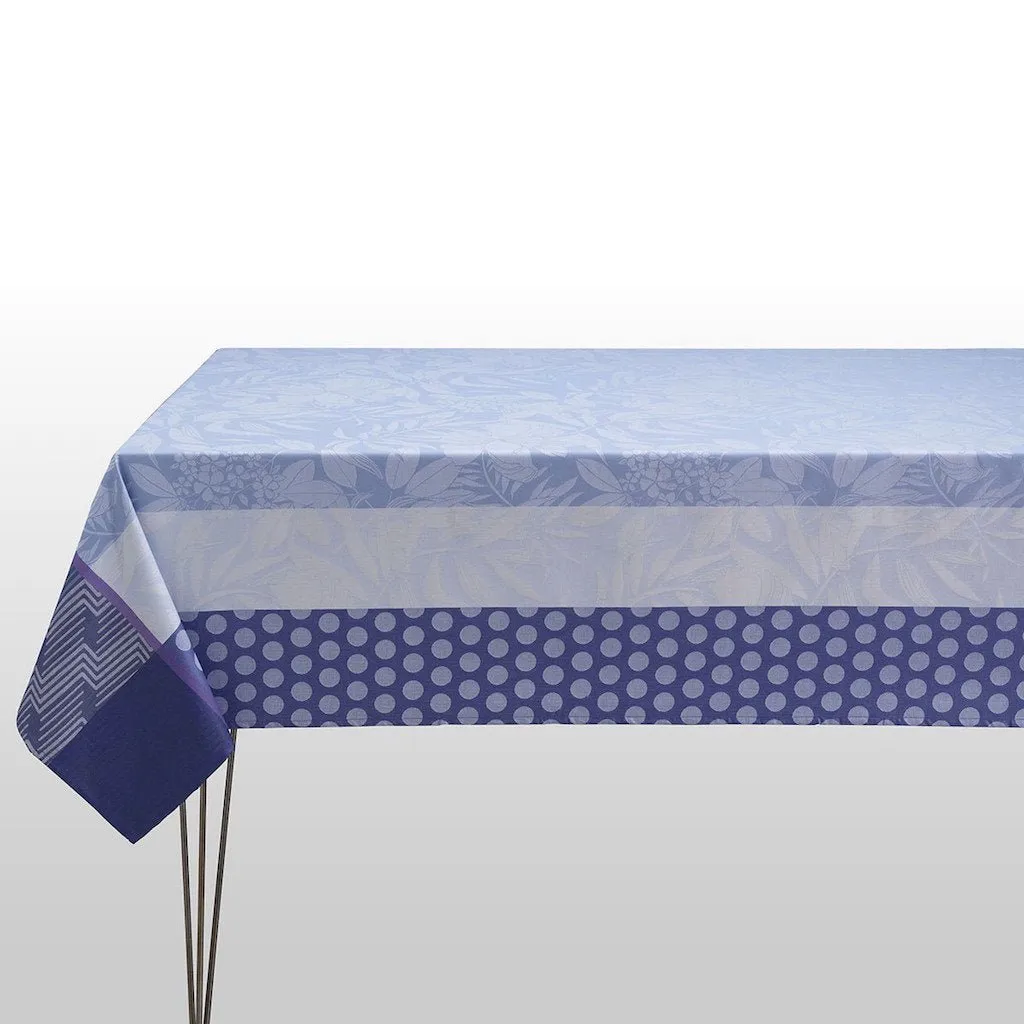 Nature Urbaine Electric Coated Table Linens