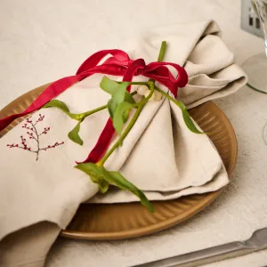 Set of Four Cotton Napkins with Embroidered Red Berry Sprig